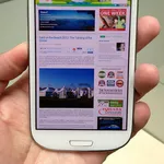   Samsung GT- I9300 32GB Galaxy S III 