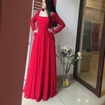 Красное вечернее платье с длинным рукавом