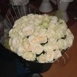 Букет из 51 белой розы 50 см