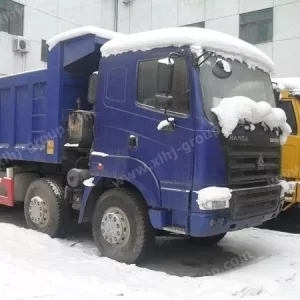 Организация реализует новые самосвалы HANIA 8x4,  2011 г.в.,  