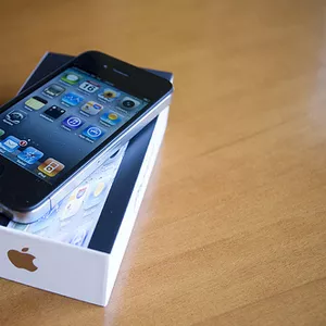 Apple iphone 4G 32GB unlocked phone $400