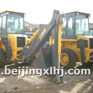 Экскаватор-погрузчик XCMG WZ30-25.