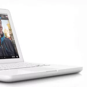 Продам  Apple MacBook White 13, 3'' (MB061LL/B )