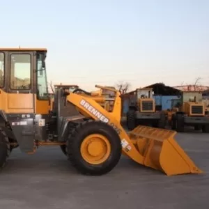 Самый фронтальный из всех фронтальных погрузчиков!!!