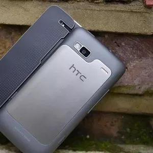 Продам HTC Desire Z!срочно