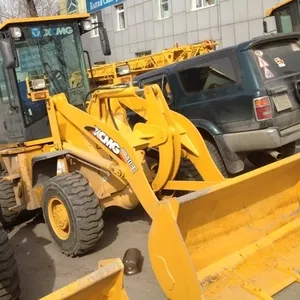 Погрузчик  XCMG  LW158, Г/п1500 кг Объем ковша-0.7м3