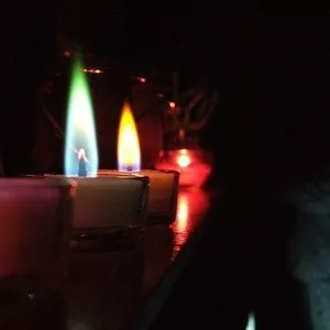 Свечи с разноцветным пламенем