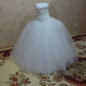 Срочно продам свадебное платье недорого