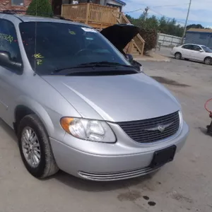 к Chrysler Town&Country,  2004 г.в.,  3.8