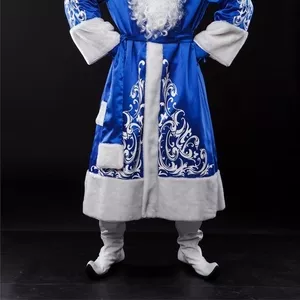 Аренда костюмов  деда  Мороза  и  Снегурочки