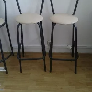 Продам барные стулья