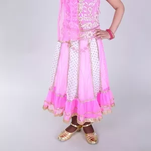 Детские индийские танцевальные костюмы в аренду