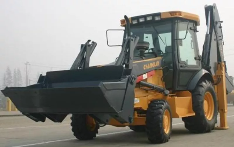 Экскаватор-погрузчик CHANGLIN WZ30-25C