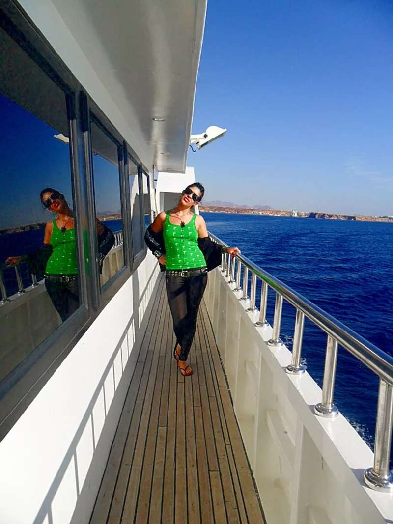 Сотрудник для работы с персоналом,  формирование кадрового состава в комфортабельный Центр по Развитию и Управлению Бизнеса