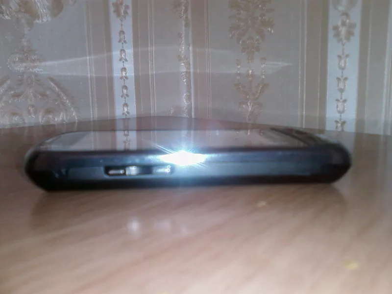 Samsung GT S5560 2