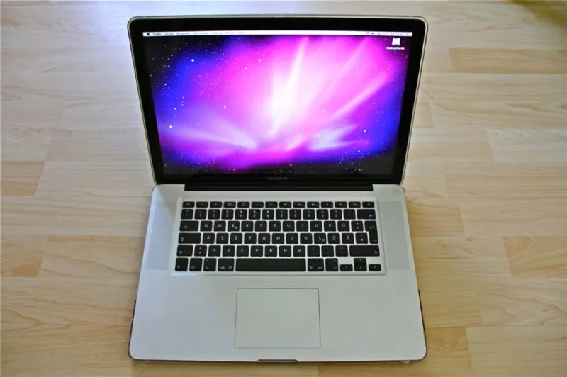 Apple MacBook Air 13 - 11 - MacBook Pro i7