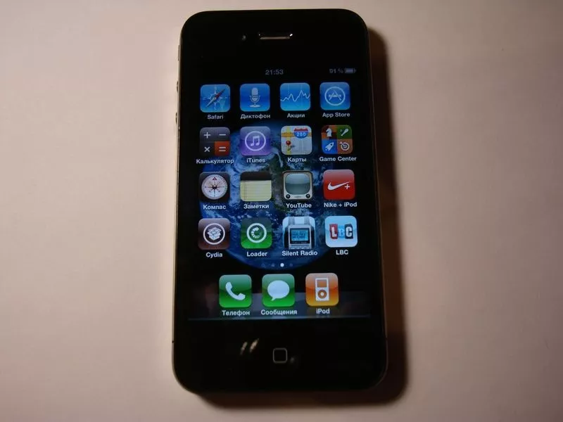 Iphone 4,   32gb - 750$