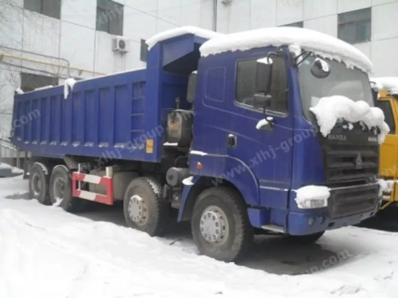 Организация реализует новые самосвалы HANIA 8x4, 2011 г.в.,