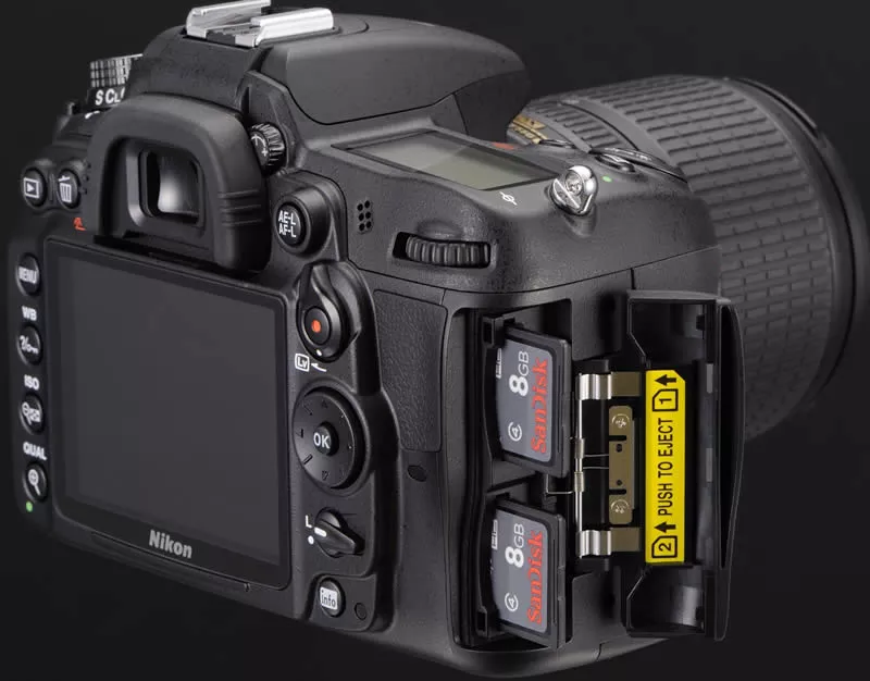 Nikon D7000 16MP Цифровые зеркальные фотокамеры