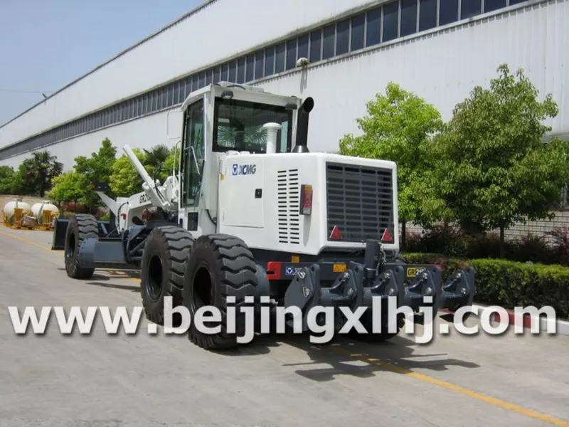 Грейдер XCMG GR165