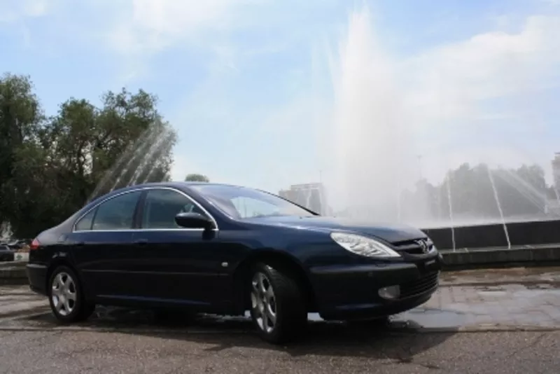 Peugeot 607