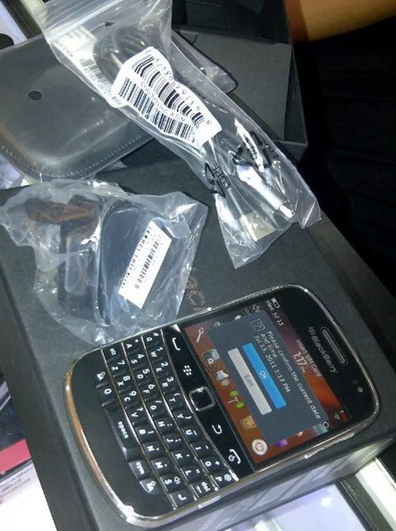 For Sale: Brand New BlackBerry Bold Touch 9900