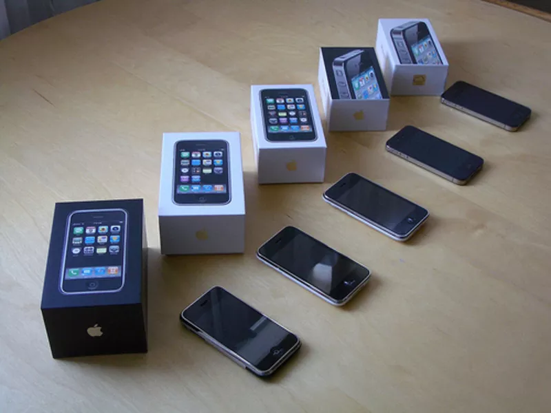 Apple iPhone 4S Сим-Free