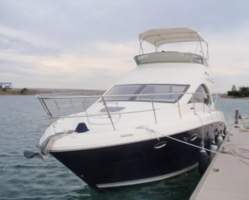 Продам яхту Sea Ray 375 Sedan Bridge