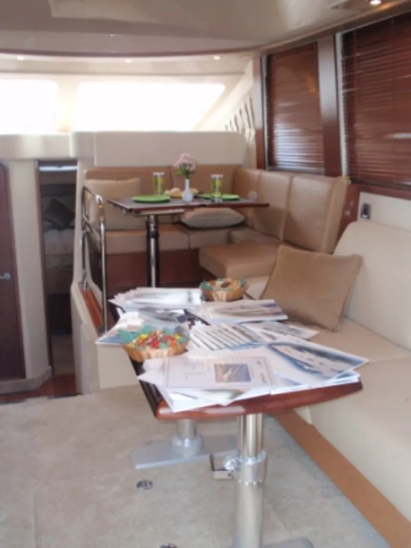 Продам яхту Sea Ray 375 Sedan Bridge 4
