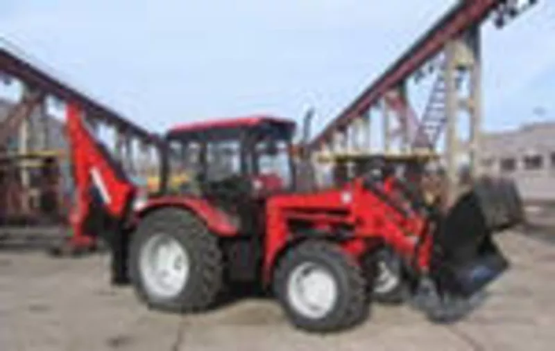 Экскаватор-погрузчик 2