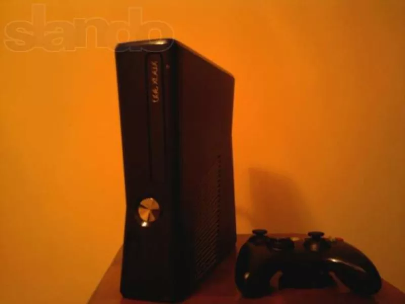 Продам Xbox 360 Slim 4gb+последняя прошивка Lt+3.0+гарантия 6 месяцев+ 2