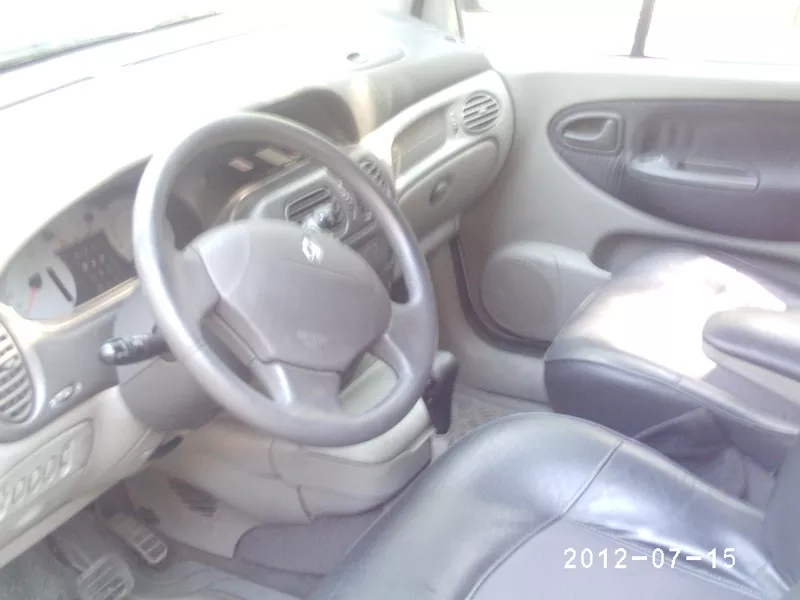 Продам Renault Scenic 2001 г.в. 2