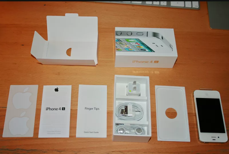 Apple iPhone 4S - iPhone 4 32gb (SIM free) NEW USA 4