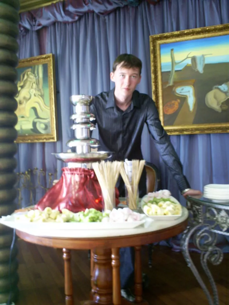 Шоколадный фонтан в Алматы 3