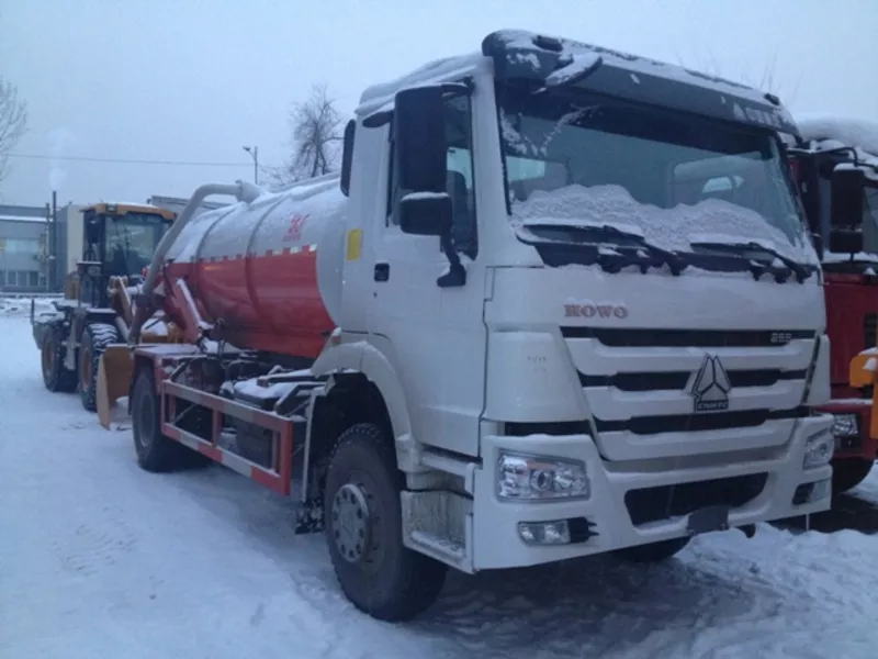 Ассенизаторская машина HOWO DLQ5150GXW3 -8кубов ( аналог КАМАЗ КО 505