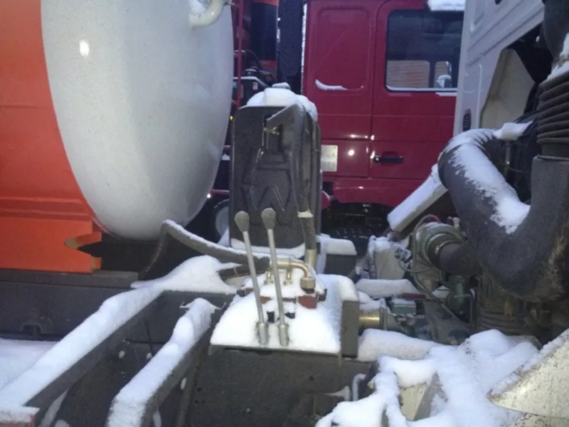 Ассенизаторская машина HOWO DLQ5150GXW3 -8кубов ( аналог КАМАЗ КО 505 4