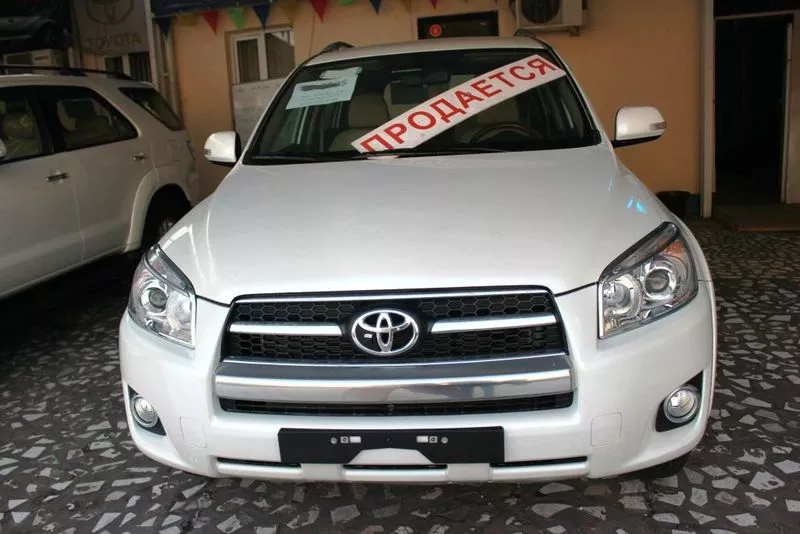 Продам Toyota RAV-4 2012 года за 40.500у.е.