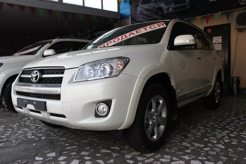 Продам Toyota RAV-4 2012 года за 40.500у.е. 2