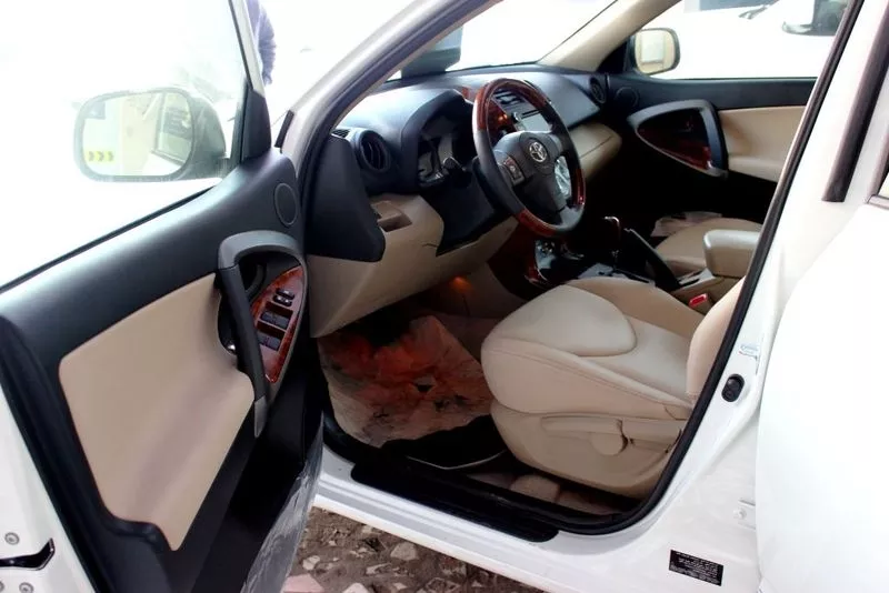 Продам Toyota RAV-4 2012 года за 40.500у.е. 6