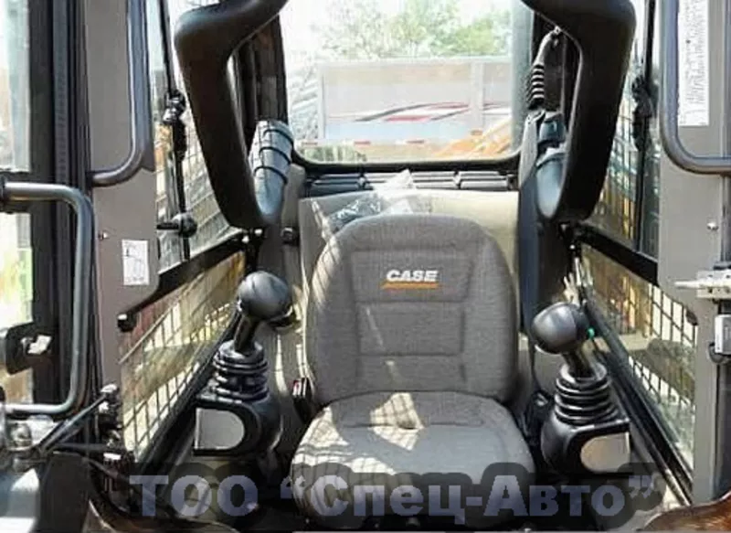 Мини-погрузчик CASE SR 175 4