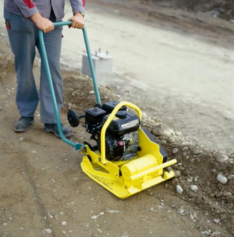 Виброплита прямого хода AMMANN AVP 1240