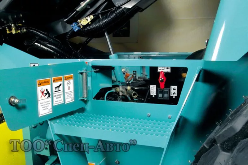 Грунтовый вибрационный каток AMMANN ASC-110 4