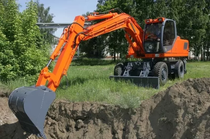 Колесный экскаватор ЕК-14