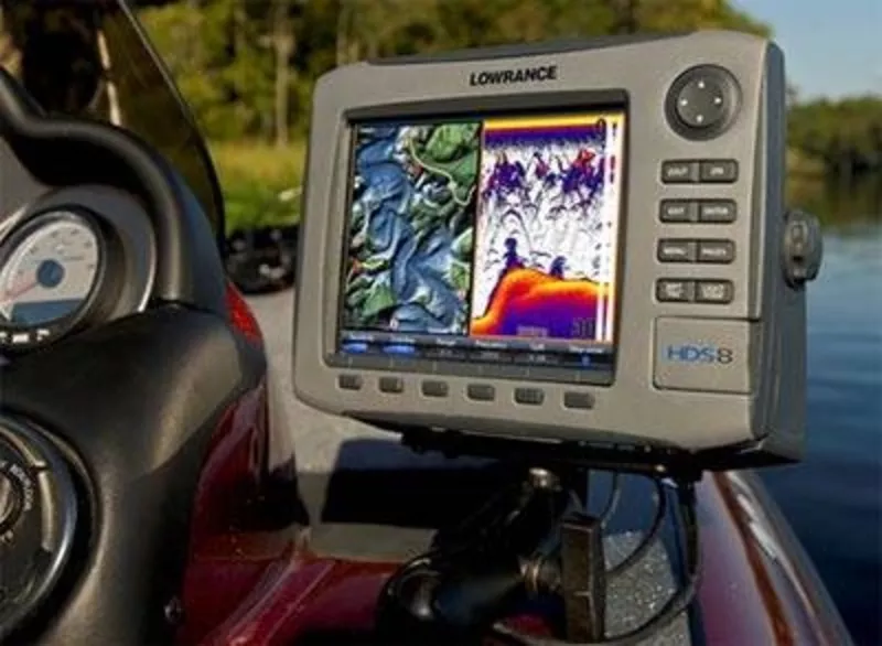 эхолот Lowrance HDS 8