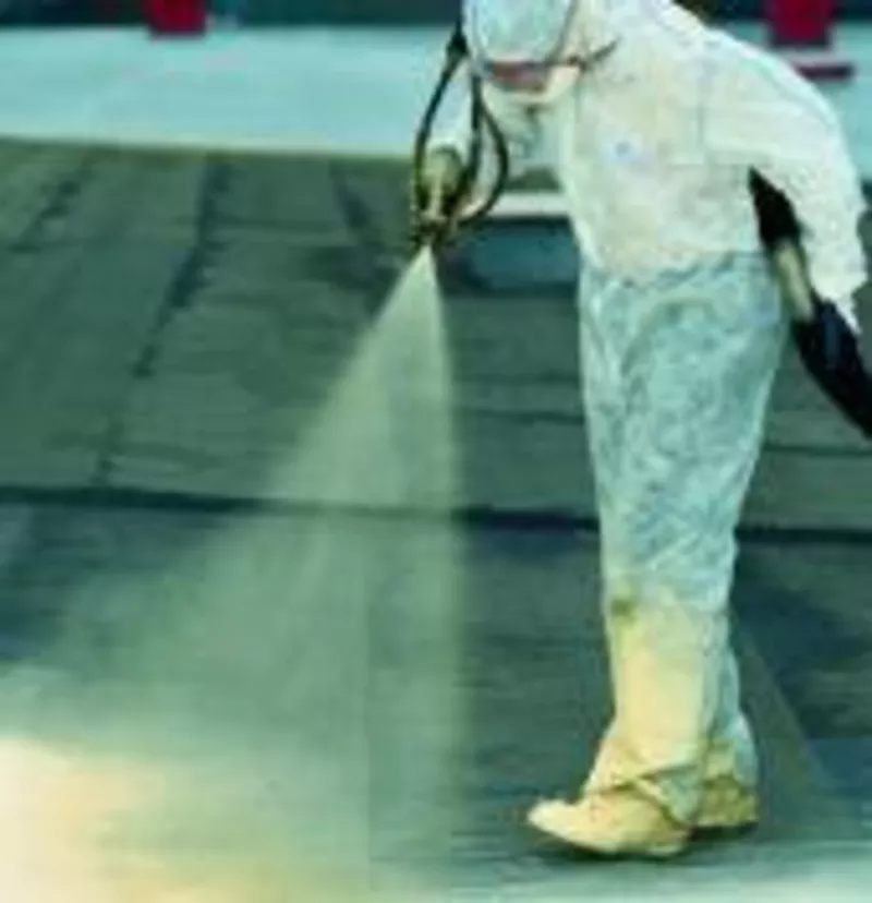 Бесшовная теплогидроизоляция пенополиуретаном.