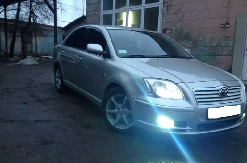 Toyota Avensis 2004  2