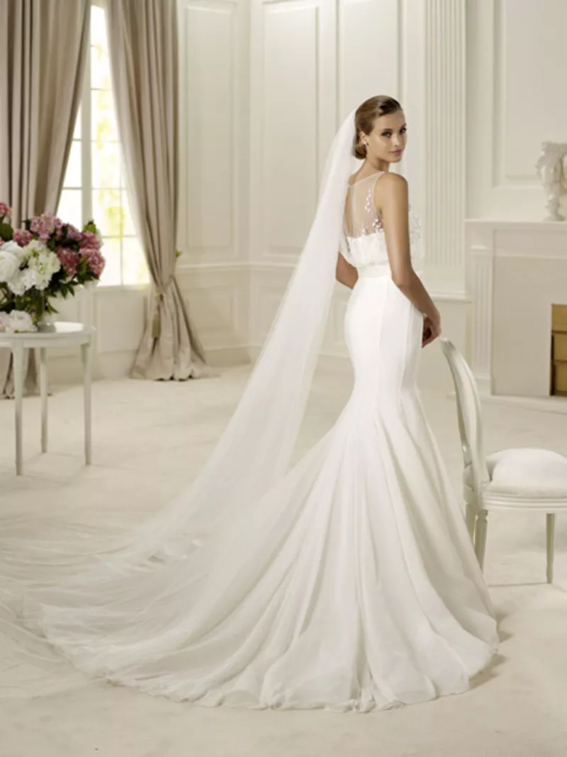 Свадебное платье бренда Pronovias,  модель Delfin 2013 года-70% скидка. 2