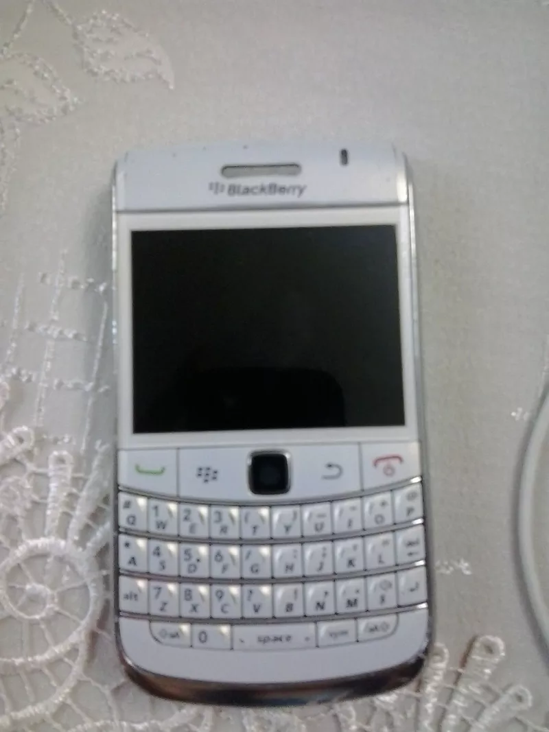 Продам Blackberry bold 9780