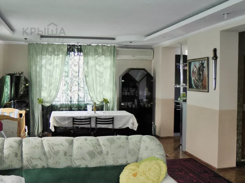 Дом - 270 м2 Саина Райымбека офис,  жилье 3