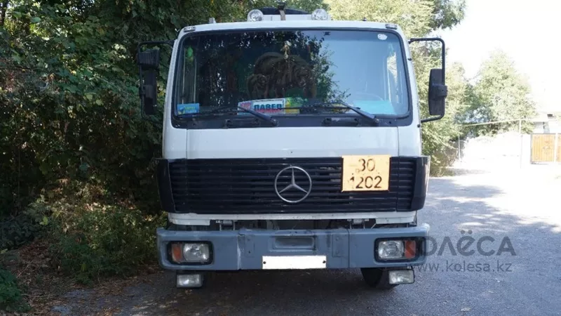 Продам бензовоз Mercedes 1722 3